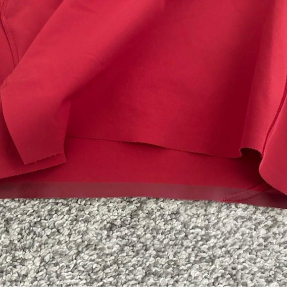 Lululemon Channel Cross Swim Short 7" Game Day Red Size Small - Picture 2 of 8